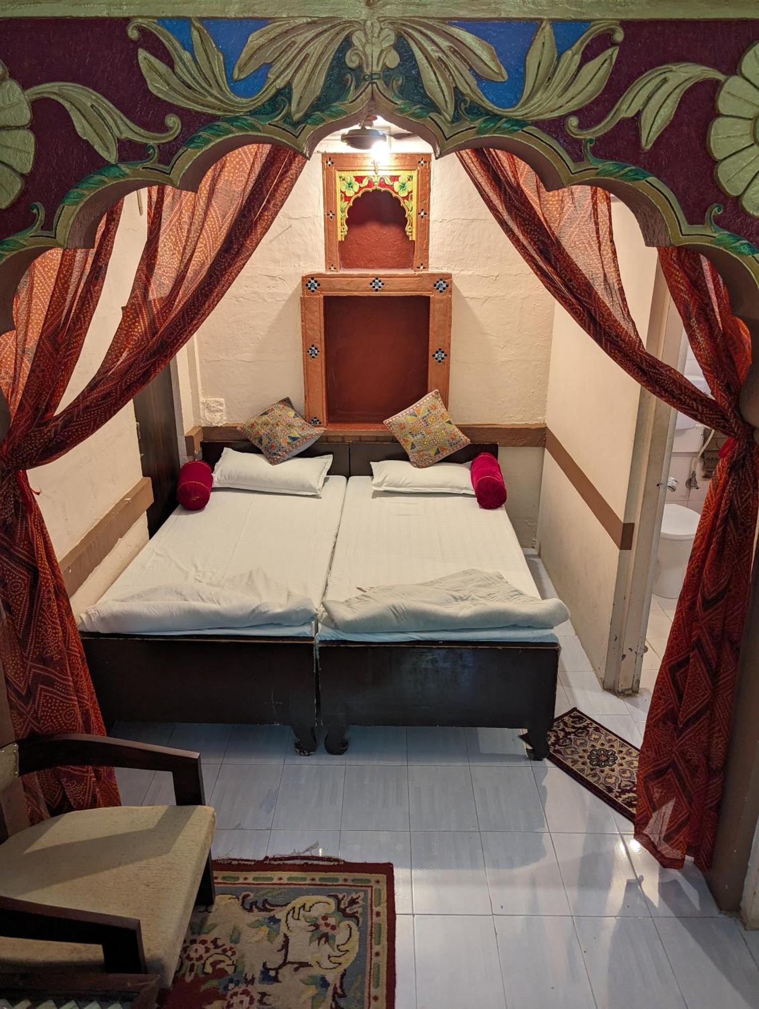Sadar Haveli Heritage Джодхпур Экстерьер фото