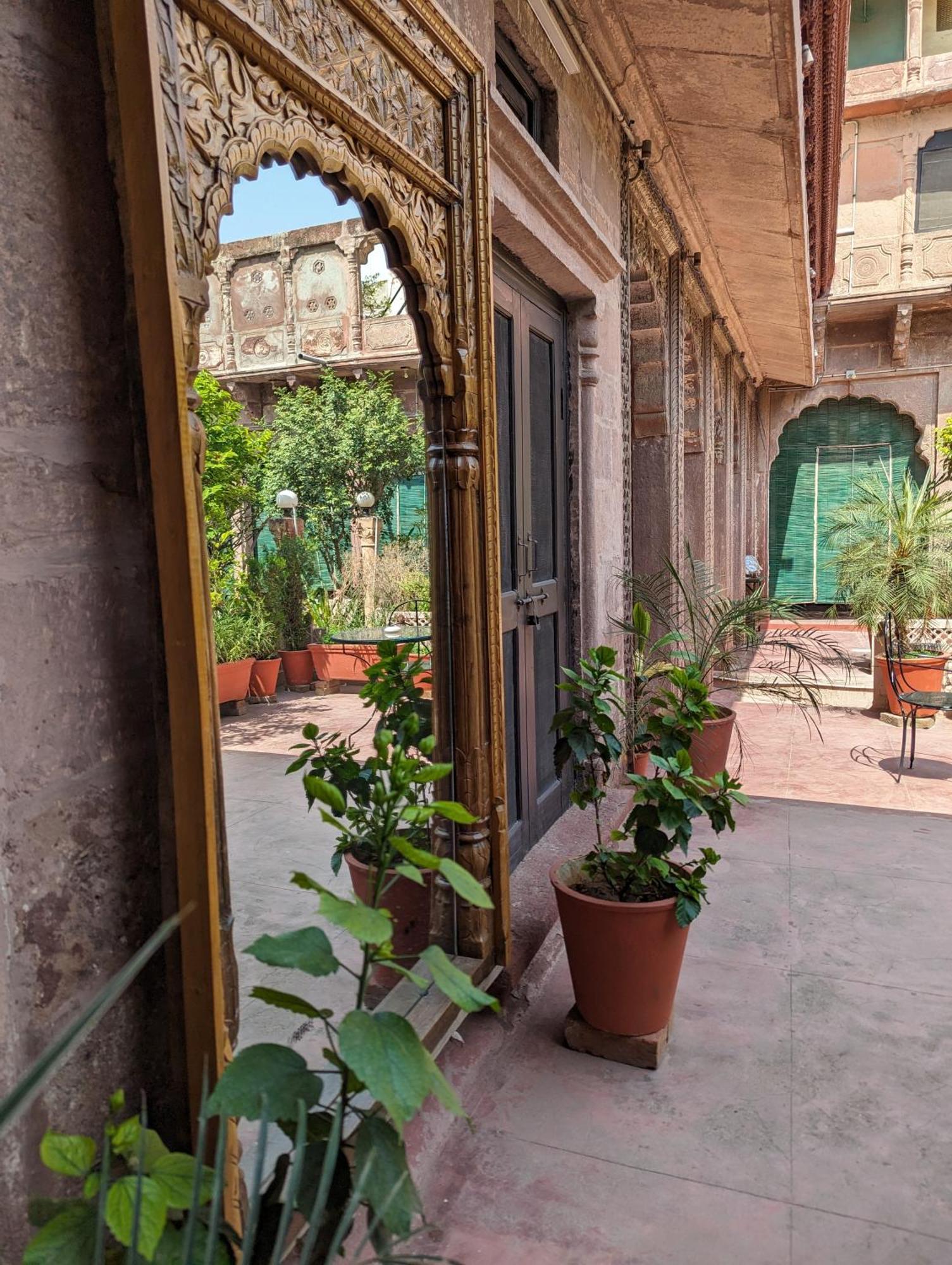 Sadar Haveli Heritage Джодхпур Экстерьер фото
